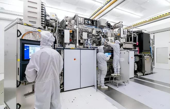 外媒：EUV光刻机有“替代”方案了(图2)