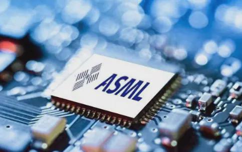 外媒：ASML光刻机的情况突变了(图4)