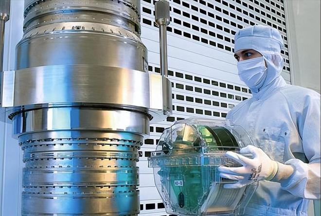 只差光刻技术了！日媒：中国将成日荷后第三个造光刻机的国家(图3)